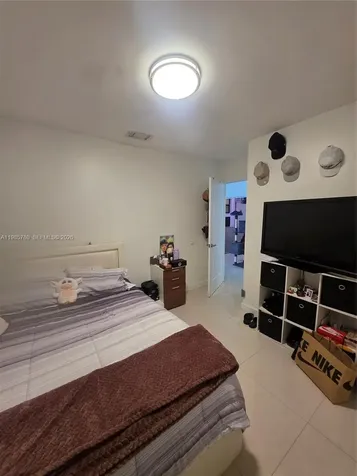710 SW 99th Court Circle Miami FL 33174