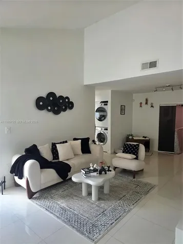 710 SW 99th Court Circle Miami FL 33174