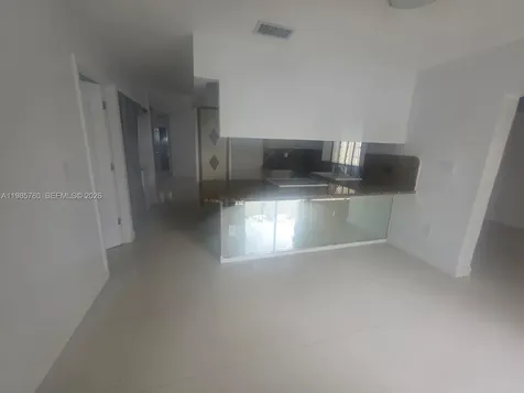 710 SW 99th Court Circle Miami FL 33174