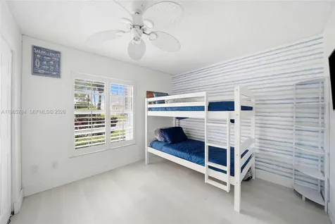 677 SE 22nd Drive Homestead FL 33033