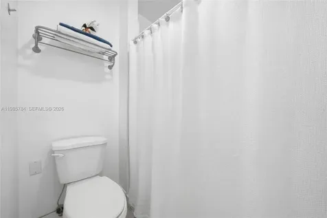 677 SE 22nd Drive Homestead FL 33033