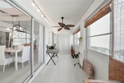 677 SE 22nd Drive Homestead FL 33033