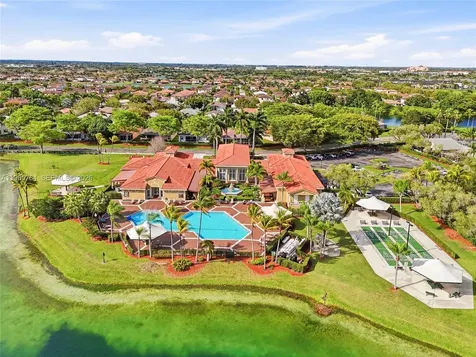 677 SE 22nd Drive Homestead FL 33033