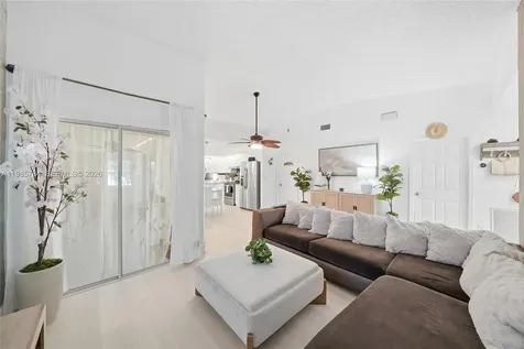 677 SE 22nd Drive Homestead FL 33033