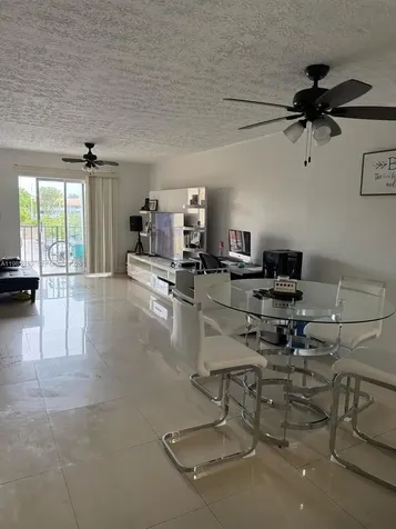 6055 W 19th Avenue Hialeah FL 33012