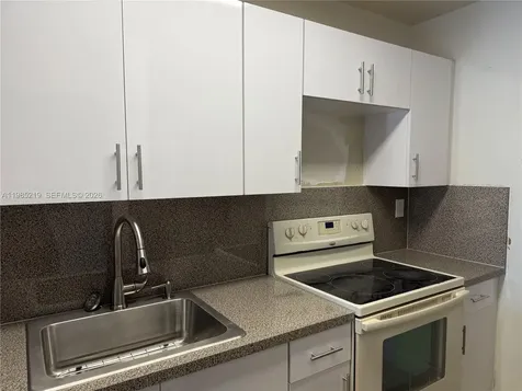 6055 W 19th Avenue Hialeah FL 33012