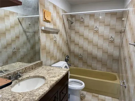6055 W 19th Avenue Hialeah FL 33012