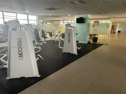 400 Leslie Drive Hallandale Beach FL 33009