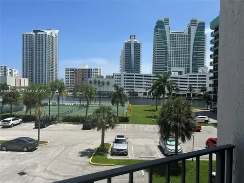 400 Leslie Drive Hallandale Beach FL 33009