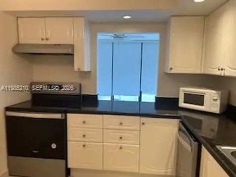 400 Leslie Drive Hallandale Beach FL 33009