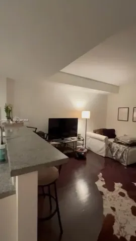 2740 SW 28th Terrace Miami FL 33133