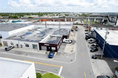 1079 E 24th Street Hialeah FL 33013