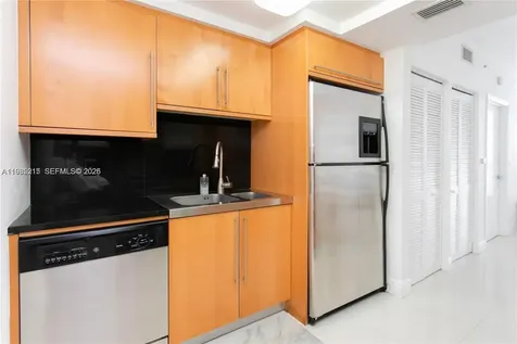 6365 Collins Avenue Miami Beach FL 33141