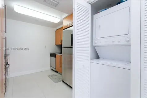 6365 Collins Avenue Miami Beach FL 33141