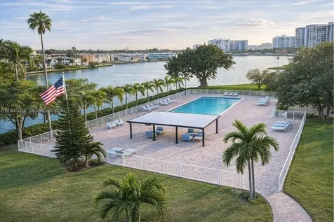 1750 NE 191st Street Miami FL 33179