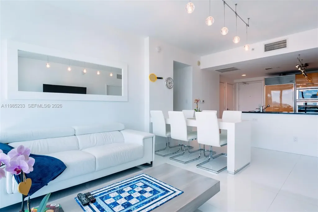 6799 Collins Avenue Miami Beach FL 33141