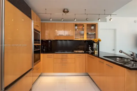 6799 Collins Avenue Miami Beach FL 33141