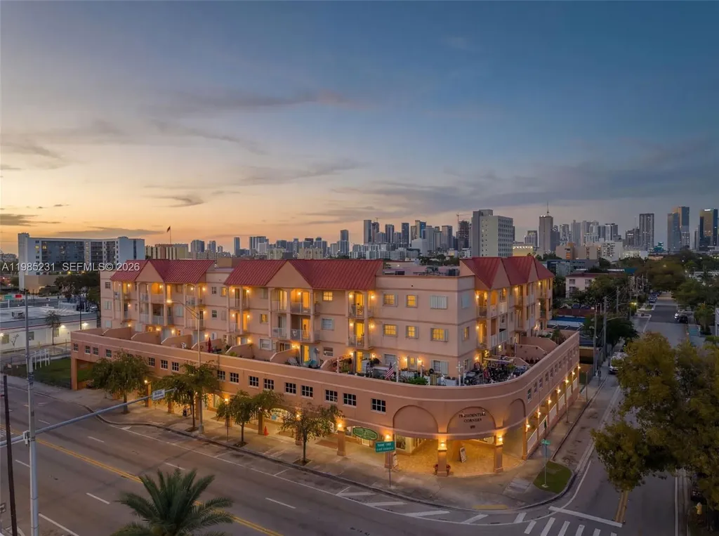 199 SW 12th Avenue Miami FL 33130