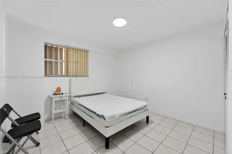 199 SW 12th Avenue Miami FL 33130