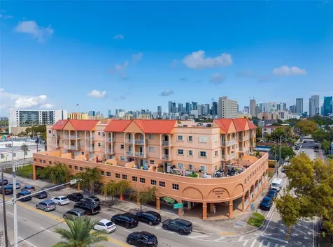 199 SW 12th Avenue Miami FL 33130