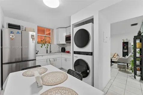 199 SW 12th Avenue Miami FL 33130