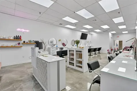 Full Service Beauty Salon For Sale In Bird Road Miami FL 33165