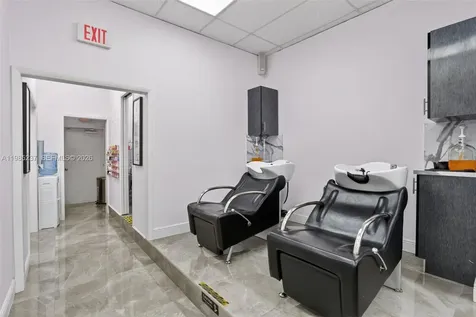 Full Service Beauty Salon For Sale In Bird Road Miami FL 33165