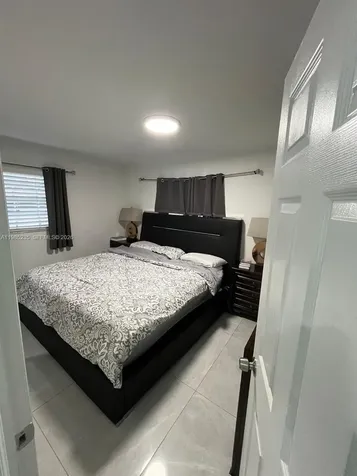 9770 SW 13th Terrace Miami FL 33174