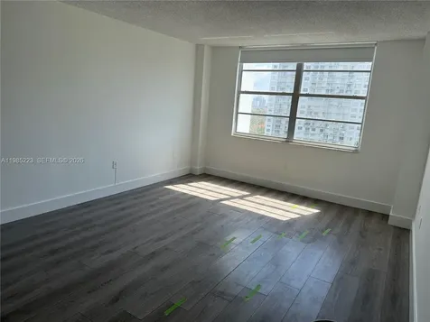 2801 NE 183rd Street Aventura FL 33160