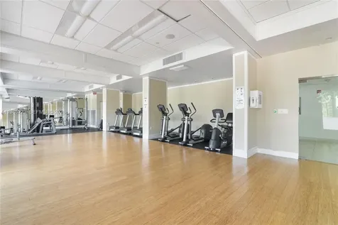 2801 NE 183rd Street Aventura FL 33160