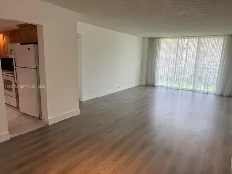 2801 NE 183rd Street Aventura FL 33160