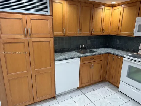 2801 NE 183rd Street Aventura FL 33160