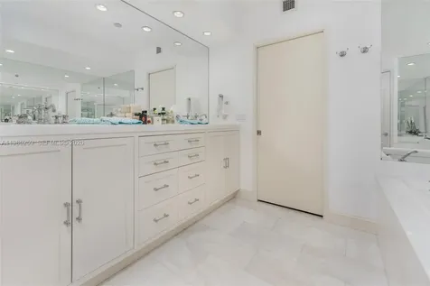 781 Crandon Boulevard Key Biscayne FL 33149