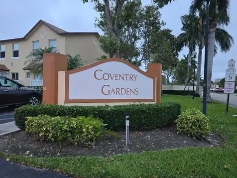 6627 Winfield Boulevard Margate FL 33063