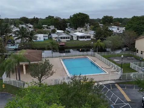 6627 Winfield Boulevard Margate FL 33063