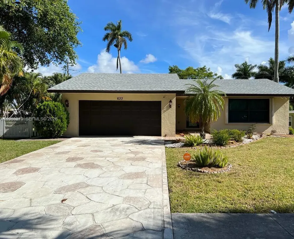 633 NE 2nd Street Dania Beach FL 33004