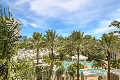 4391 Collins Avenue Miami Beach FL 33140