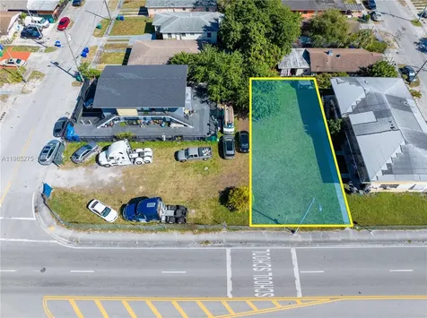6425 NW 12th Avenue Miami FL 33150