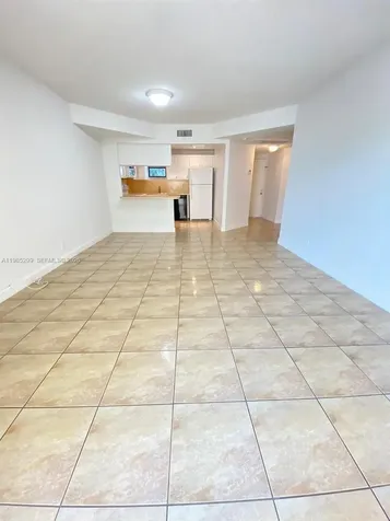 8290 Lake Drive Doral FL 33166