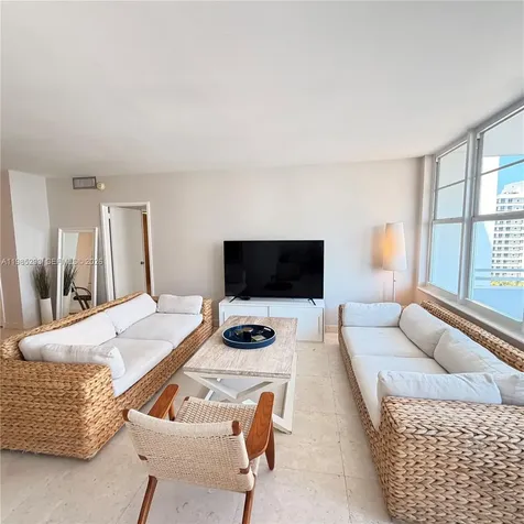5700 Collins Avenue Miami Beach FL 33140