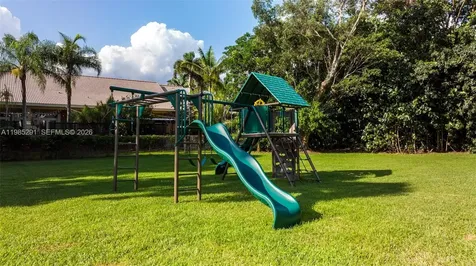 11861 NW 4th Street Plantation FL 33325