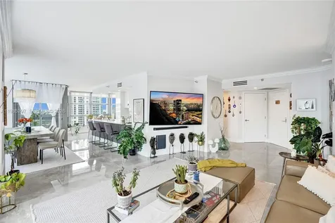 19101 NE 36th Court Aventura FL 33180