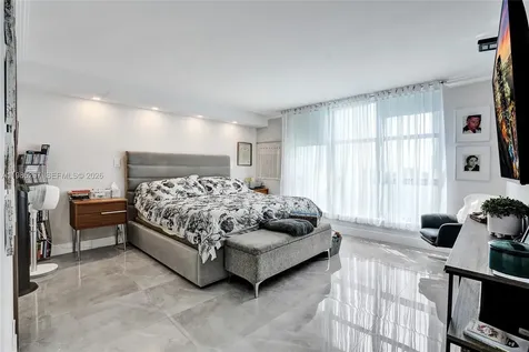 19101 NE 36th Court Aventura FL 33180