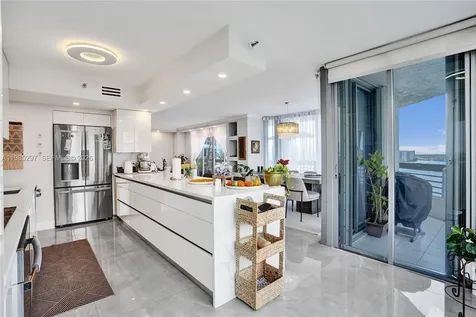 19101 NE 36th Court Aventura FL 33180
