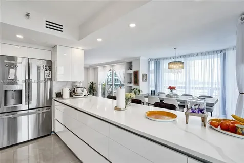 19101 NE 36th Court Aventura FL 33180