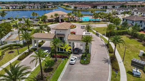 9602 W 35th Lane Hialeah FL 33018