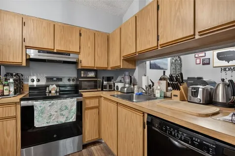 3001 N Oakland Forest Drive Oakland Park FL 33309