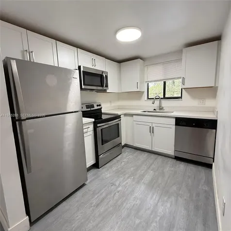 1125 S Flagler Avenue Pompano Beach FL 33060
