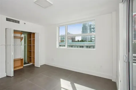200 Ocean Drive Miami Beach FL 33139