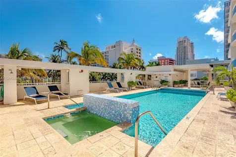 200 Ocean Drive Miami Beach FL 33139